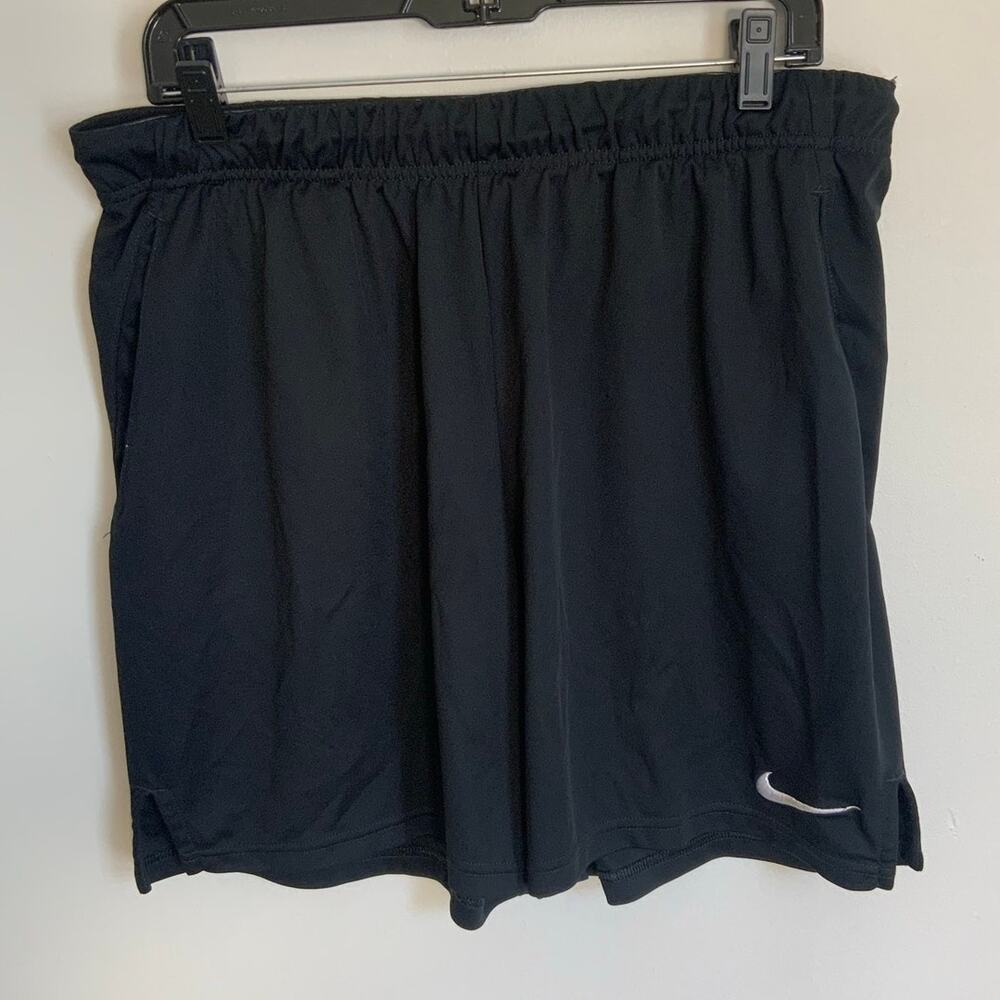 Nike Men's athletic black‎ shorts size XL